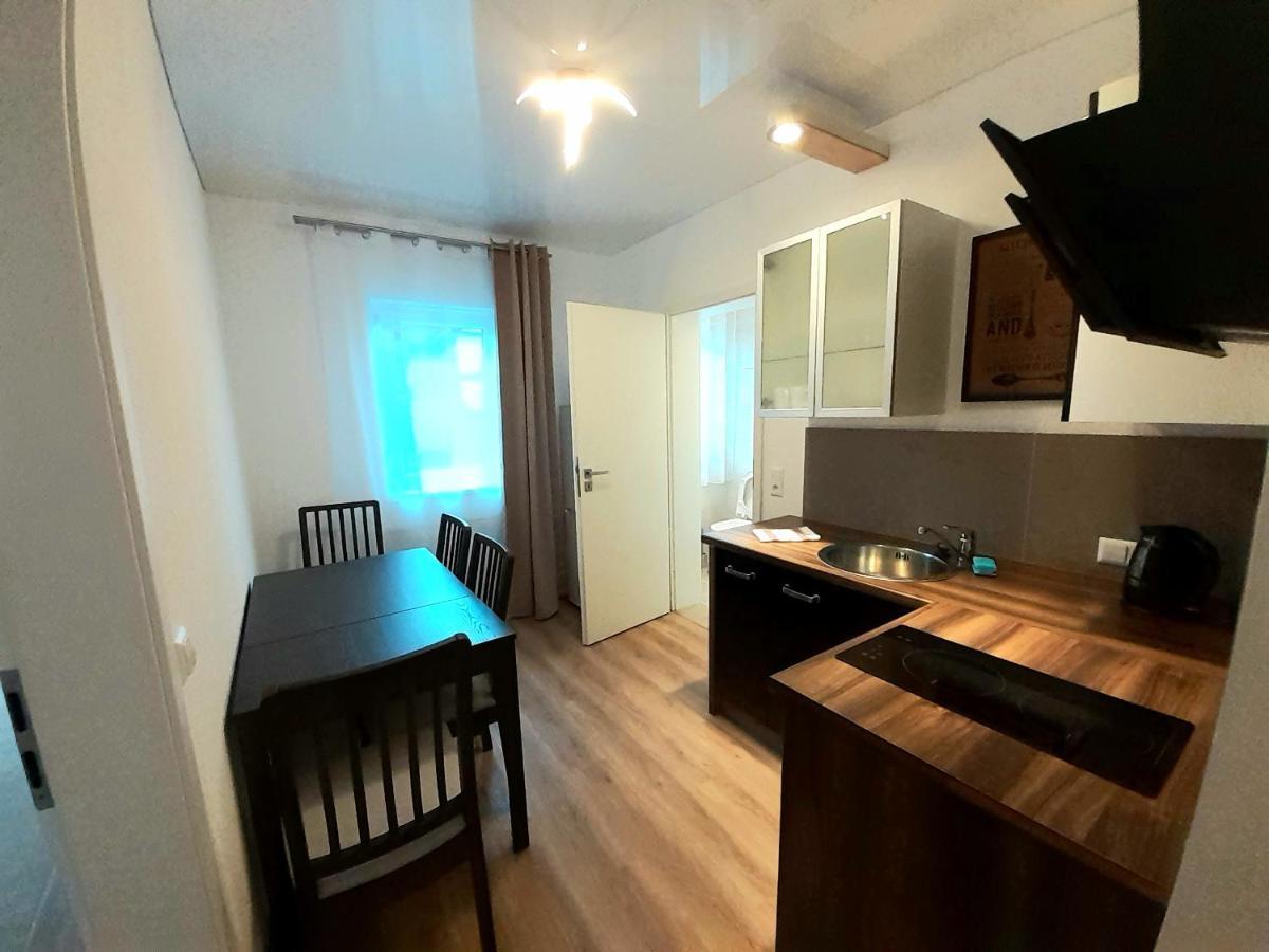 Modernes Apartment Metzingen 2 Reutlingen Esterno foto