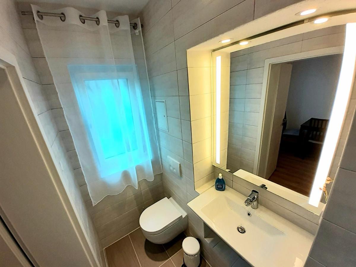 Modernes Apartment Metzingen 2 Reutlingen Esterno foto
