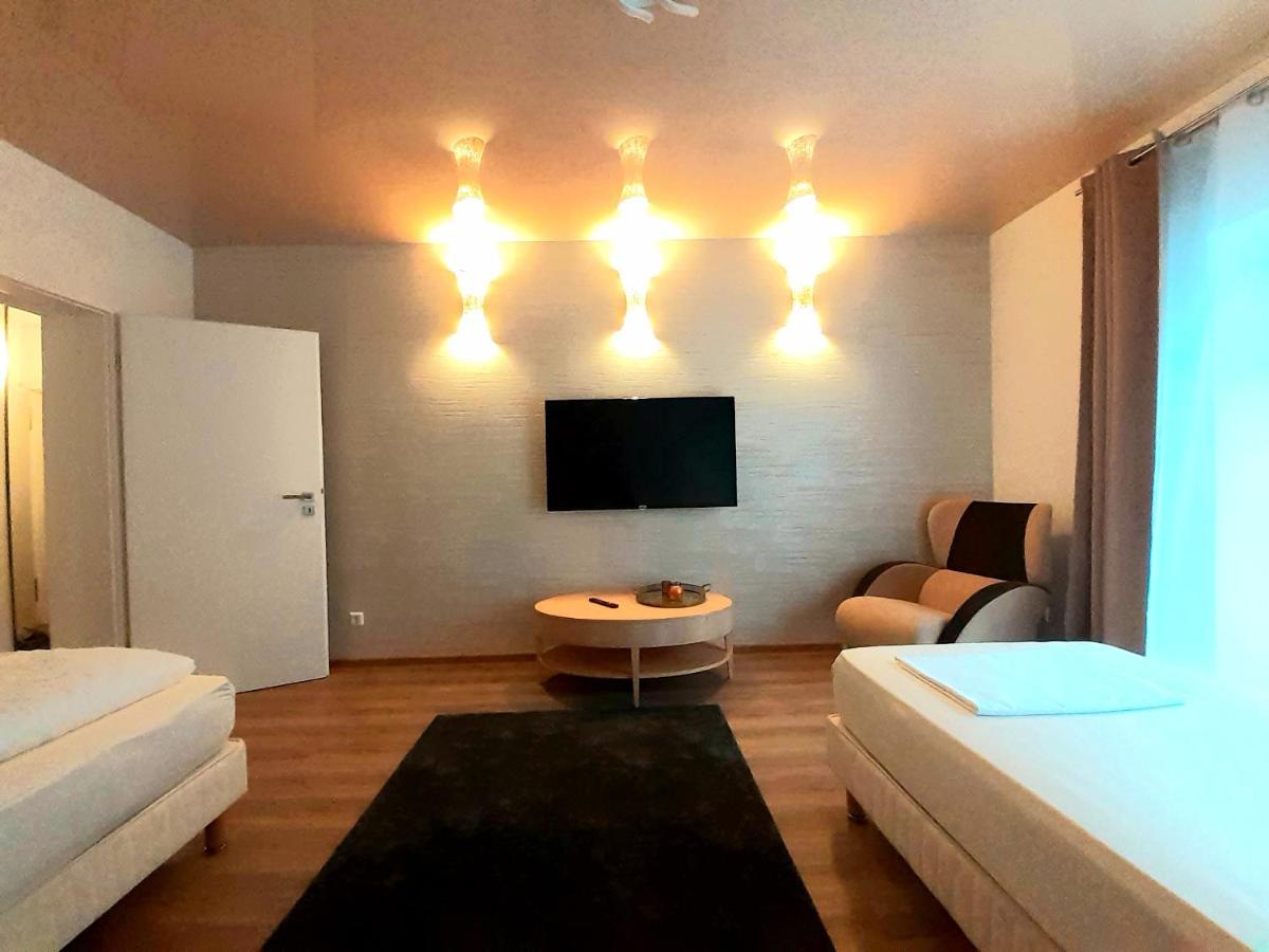 Modernes Apartment Metzingen 2 Reutlingen Esterno foto