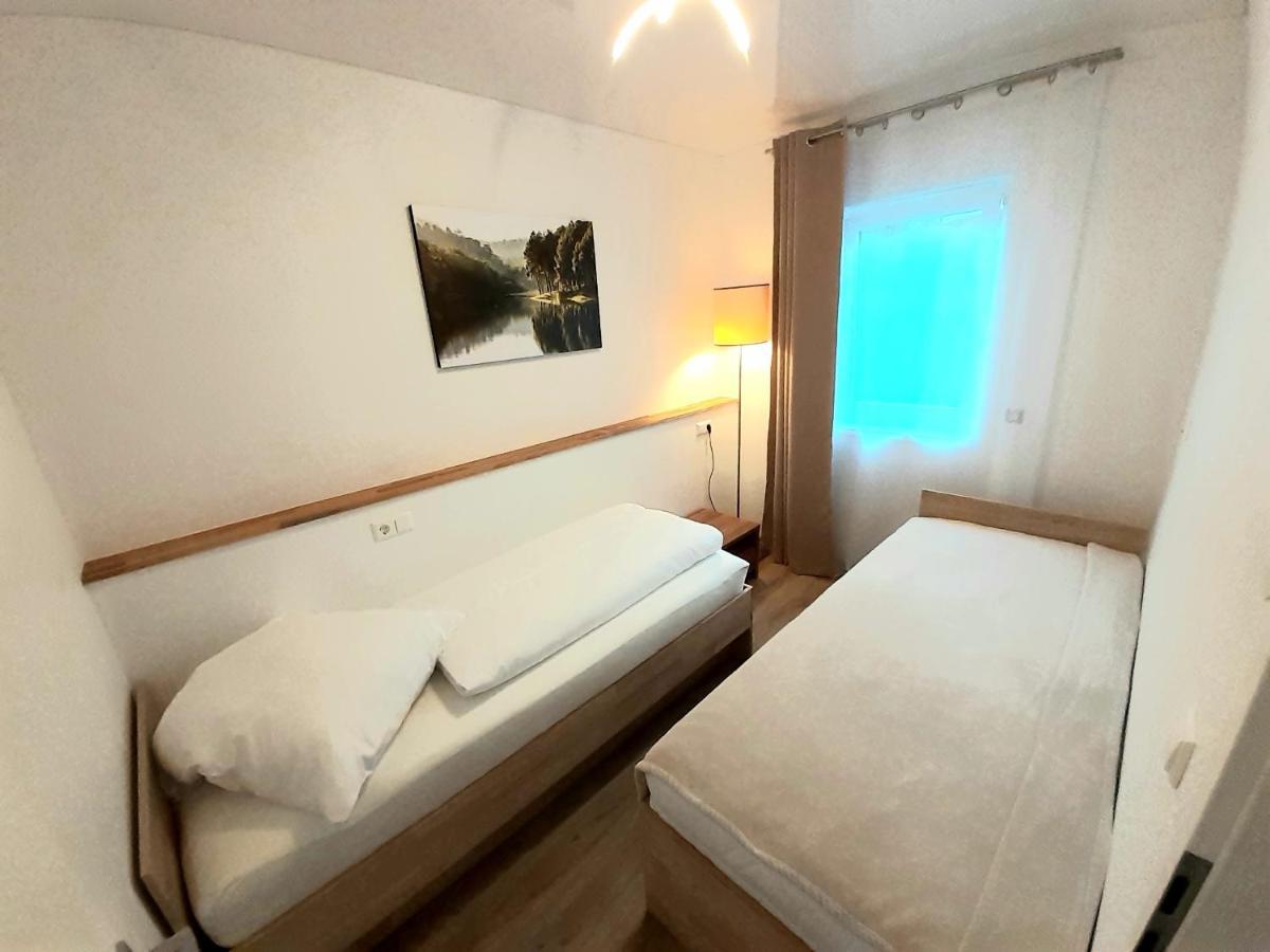 Modernes Apartment Metzingen 2 Reutlingen Esterno foto